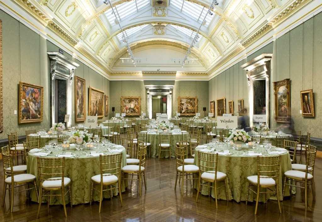 National Gallery Christmas party venue London near Charing Cross and Embankment - 450 capacity